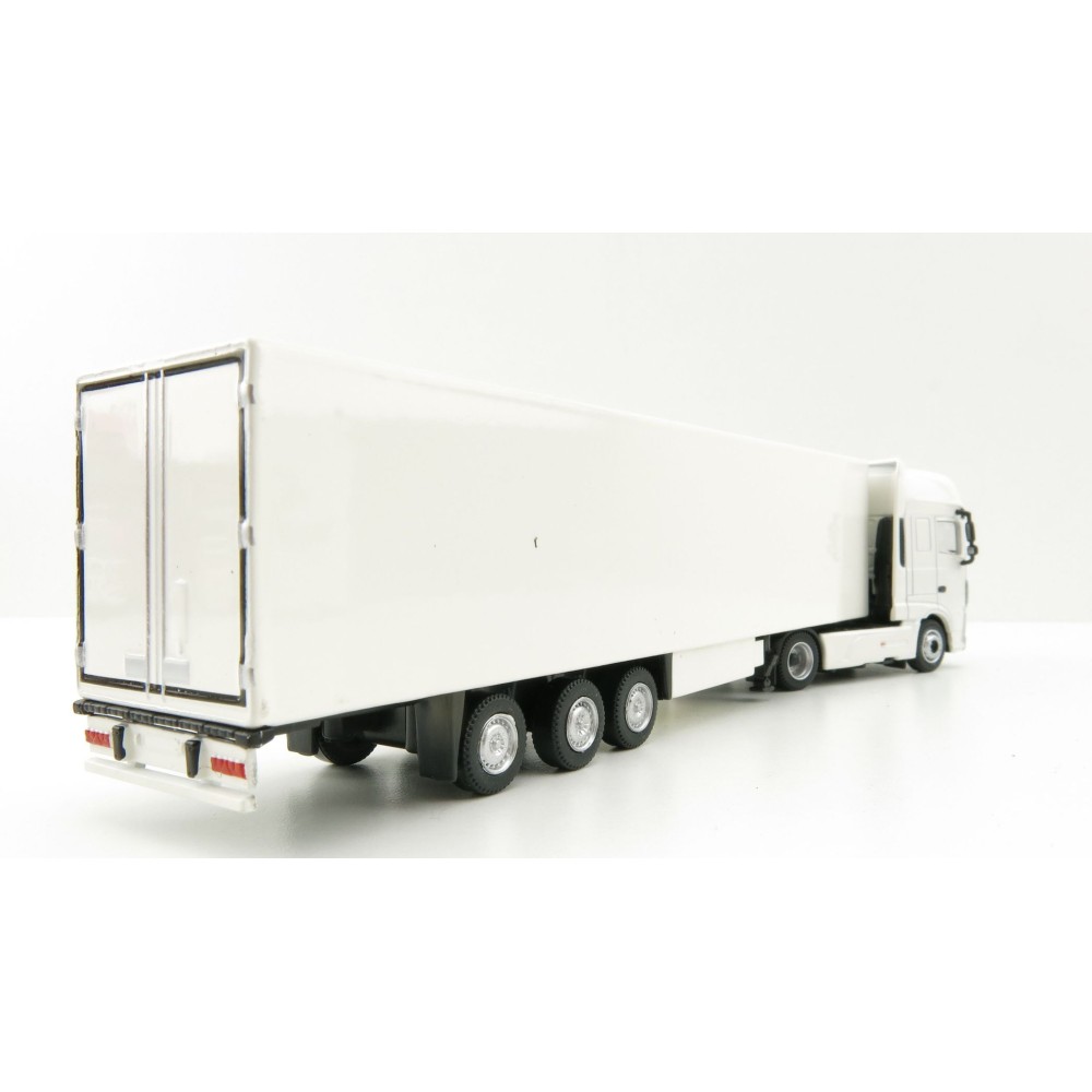 Tekno 21563 - DAF XF Euro 6 Truck with Semi 3-axle Reefer trailer White - Scale 1:87