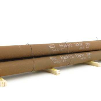 Tekno 69212 Load of Rusted Steel Hardox Pipes - Scale 1:50