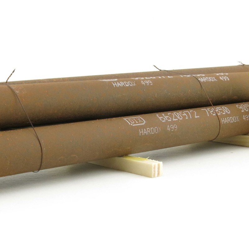 Tekno 69212 Load of Rusted Steel Hardox Pipes - Scale 1:50