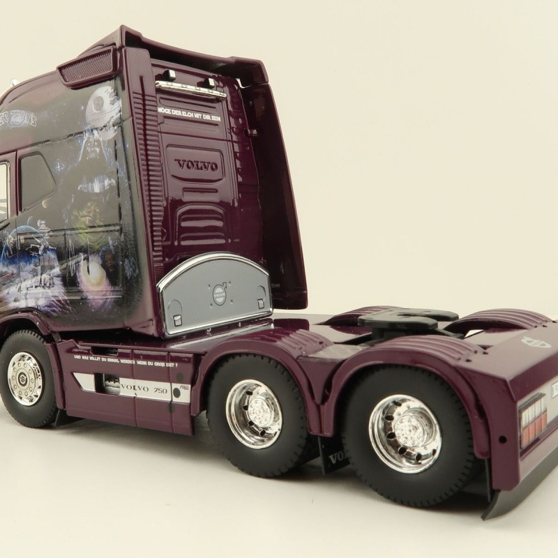 Tekno 70122 - Volvo FH04 Longtrotter XL Prime Mover Show Truck Lettner Trans - Scale 1:50