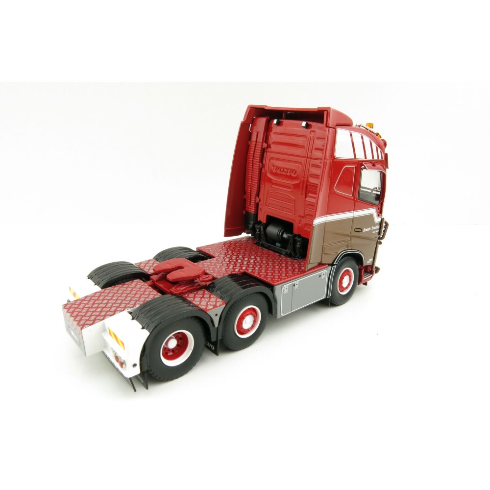Tekno 70508 Volvo FH04 Globetrotter 6x2 Prime Mover - Krause Trucking - Scale 1:50