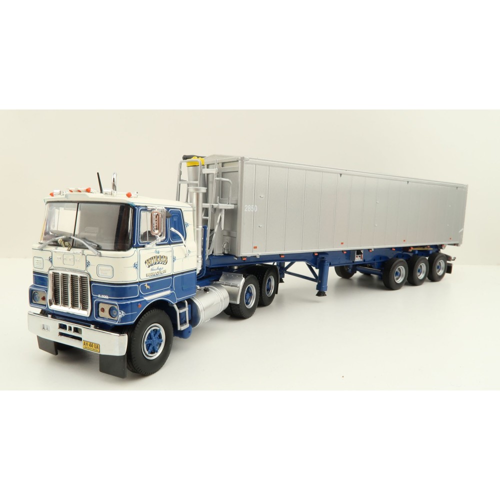 Tekno 73945 Australian Mack F700 6x4 Prime Mover with Tipper - Willis Haulage - Scale 1:50