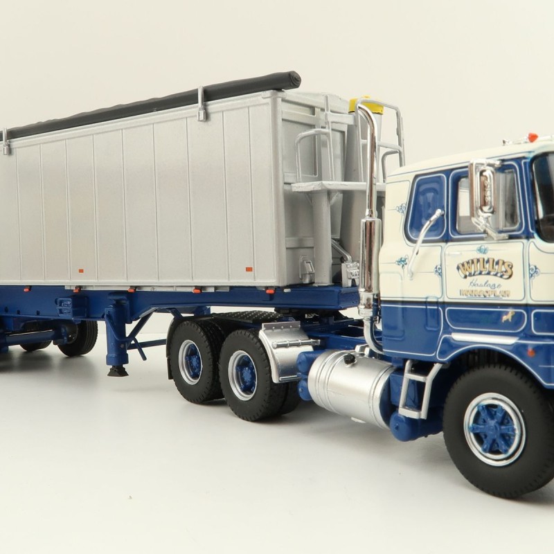 Tekno 73945 Australian Mack F700 6x4 Prime Mover with Tipper - Willis Haulage - Scale 1:50