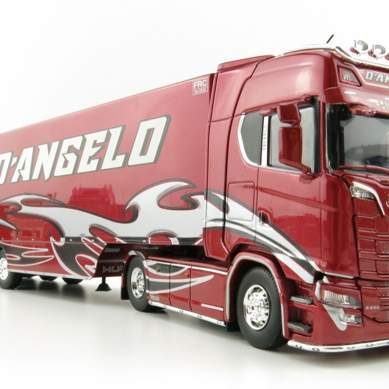 Tekno 74279 Scania S-serie HL with Zamac Reefer Trailer 3axle - D´Angelo Huracan - Scale 1:50