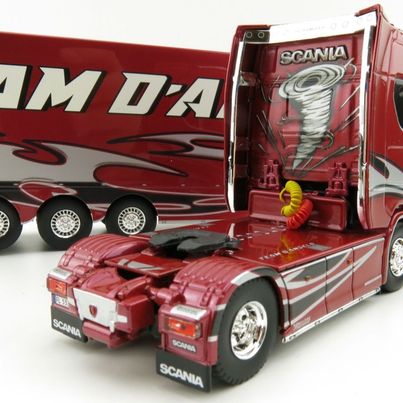 Tekno 74279 Scania S-serie HL with Zamac Reefer Trailer 3axle - D´Angelo Huracan - Scale 1:50