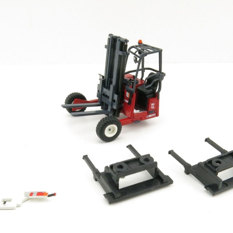 Tekno 74883 Hiab Moffett M4 NX Truck Mounted Forklift - Scale 1:50