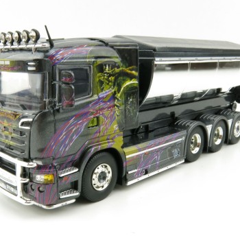 Tekno 75065 Scania R-serie Truck 4axle with Hookarm and Asphalt Container - Gahne Akeri - Scale 1:50