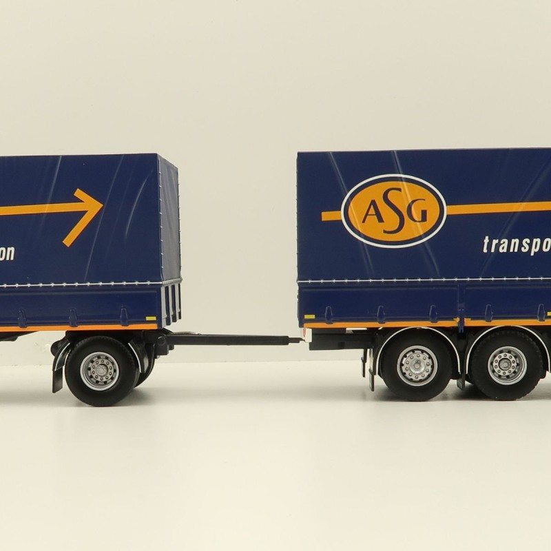 Tekno 81222 - Volvo FH12 Globetrotter Rigid Truck with Trailer Curtainside - Borge Moller ASG - Scale 1:50