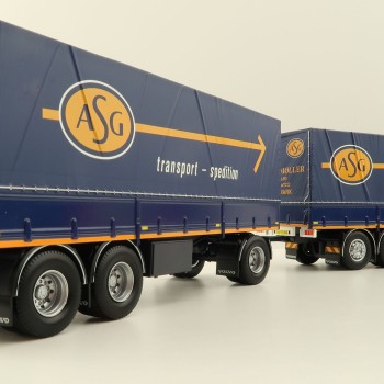 Tekno 81222 - Volvo FH12 Globetrotter Rigid Truck with Trailer Curtainside - Borge Moller ASG - Scale 1:50
