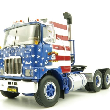Tekno 81825 Mack F700  6x4 Prime Mover Truck Bulldog Trucking - Scale 1:50