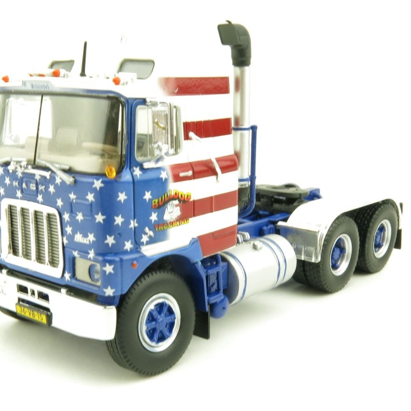 Tekno 81825 Mack F700  6x4 Prime Mover Truck Bulldog Trucking - Scale 1:50