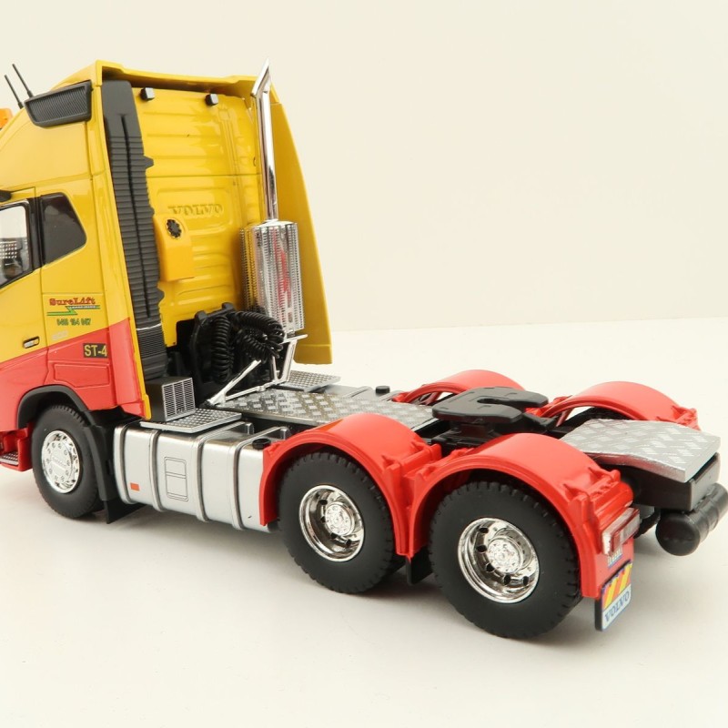 Tekno 82953 - Volvo FH04 Globetrotter XL 6x4 RHD Truck - Surelift Crane Hire - Scale 1:50