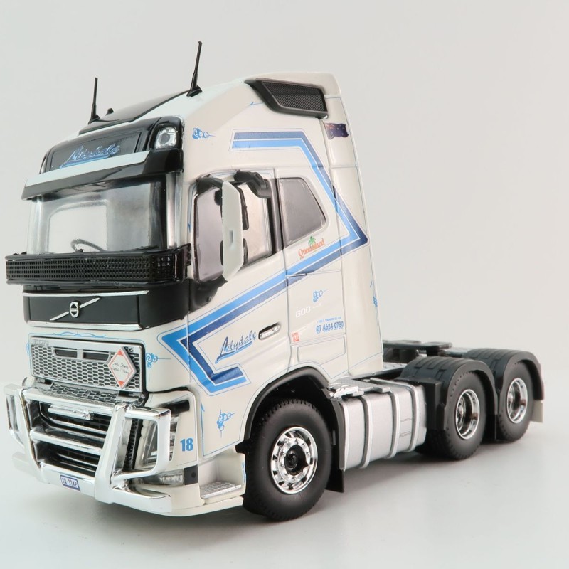 Tekno 82969 - Volvo FH04 Globetrotter XL 6x4 RHD Truck - Lilydale - Scale 1:50