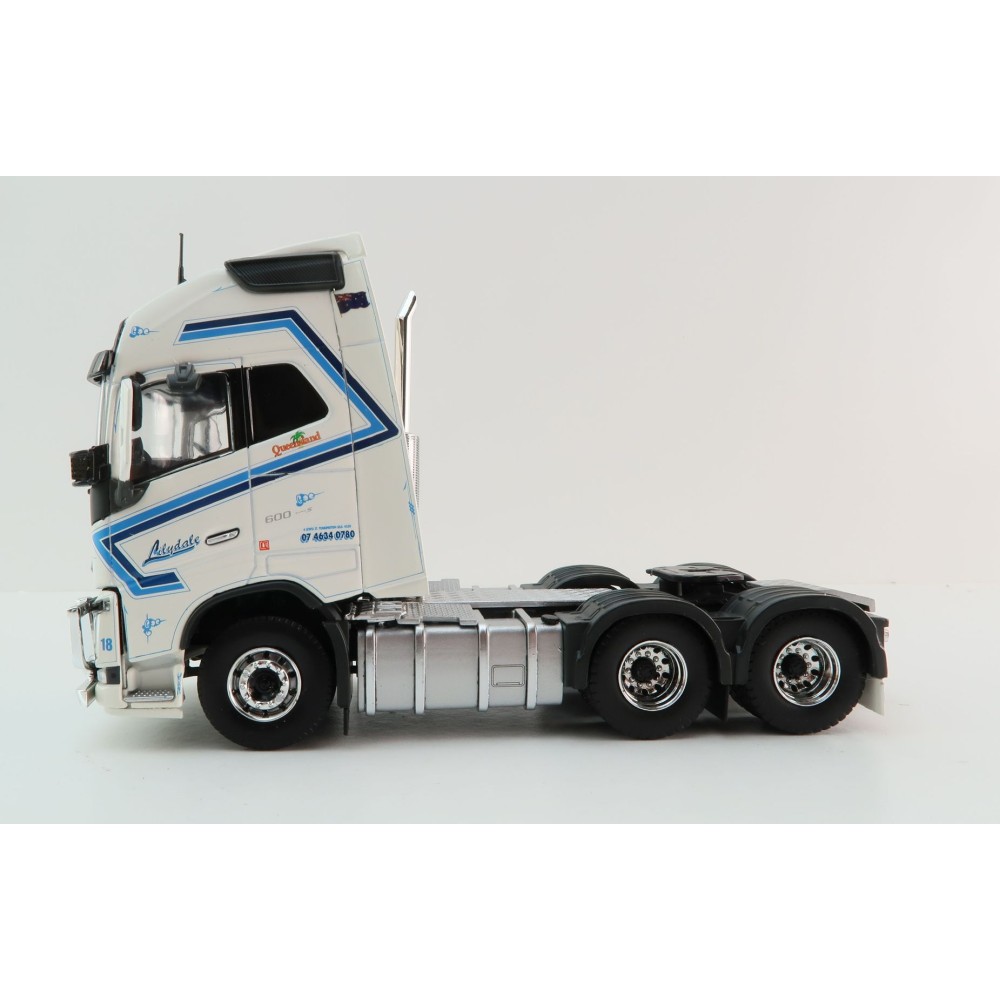 Tekno 82969 - Volvo FH04 Globetrotter XL 6x4 RHD Truck - Lilydale - Scale 1:50