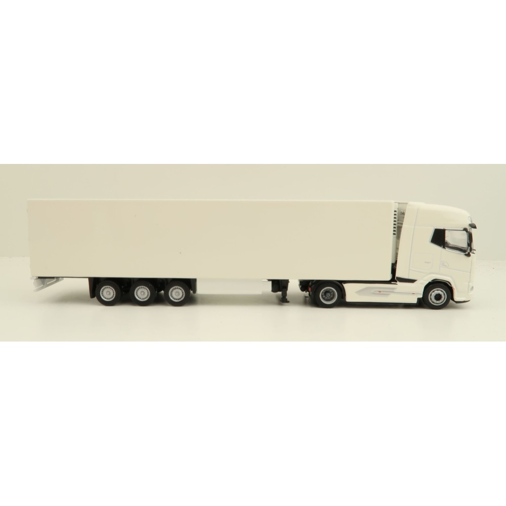 Tekno 83515 - DAF XG+ Truck with Semi 3-axle Reefer Trailer White - Scale 1:87