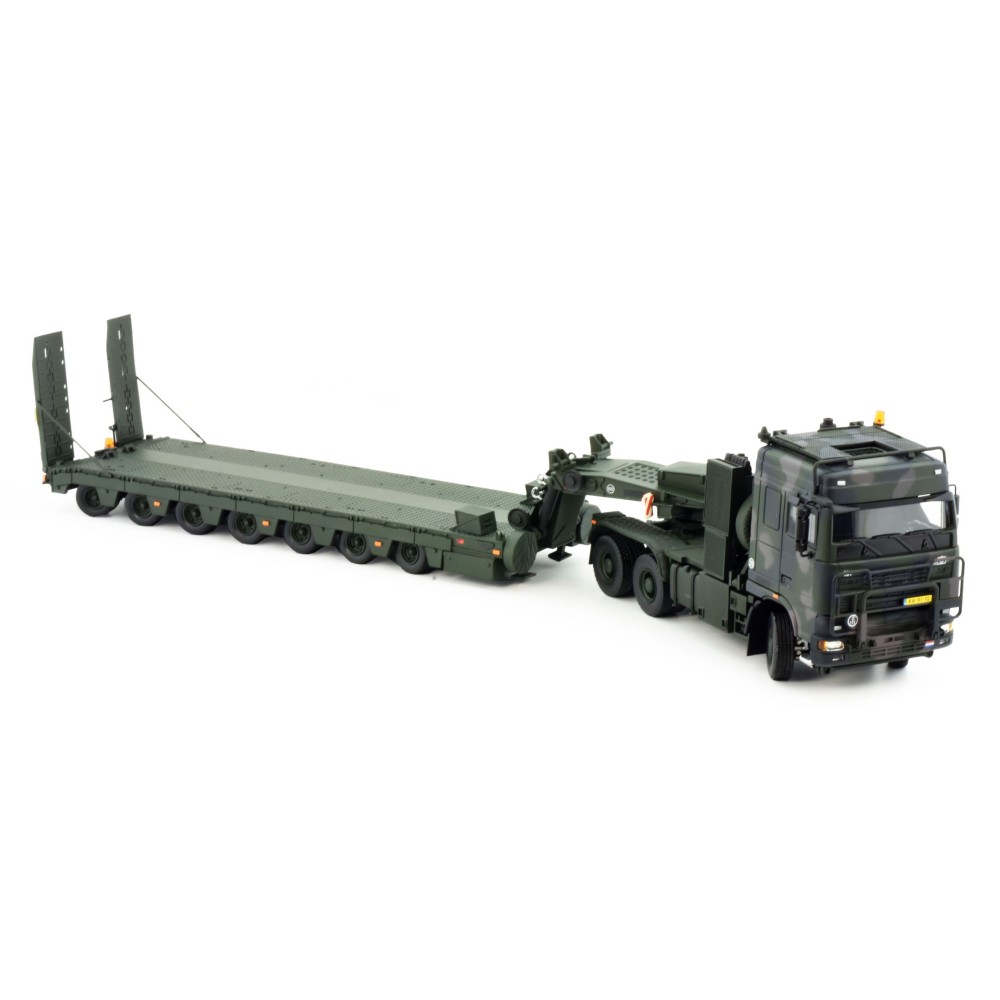 Tekno 84976 - DAF Military Tropco Pantser 6x4 Truck with 7 axle Low Loader - Scale 1:50