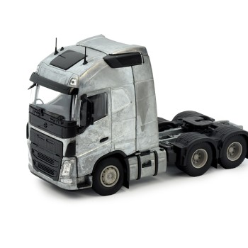 Tekno Parts 83828 Volvo FH04 XXL 6x4 Prime Mover Chassis Kit Model Kit - Scale 1:50