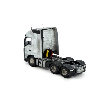 Tekno Parts 83828 Volvo FH04 XXL 6x4 Prime Mover Chassis Kit Model Kit - Scale 1:50