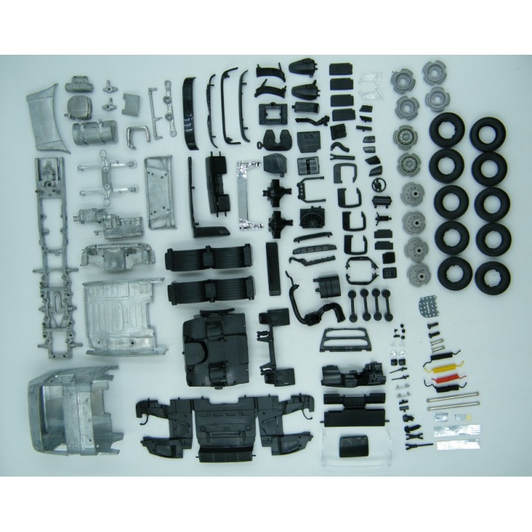Tekno Parts 83828 Volvo FH04 XXL 6x4 Prime Mover Chassis Kit Model Kit - Scale 1:50