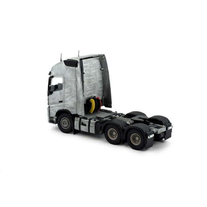 Tekno Parts 84600 Volvo FH05 Globetrotter XL 6x4 Prime Mover Chassis Kit Model Kit - Scale 1:50