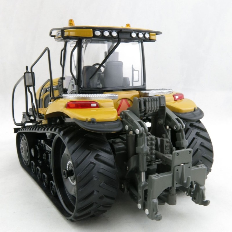 USK Scalemodels 10616 Challenger MT875E Tractor Scale 1:32