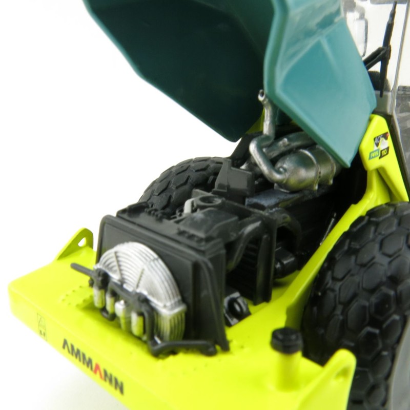 USK Scalemodels 31019 Ammann ARS110 Single Drum Roller Scale 1:50