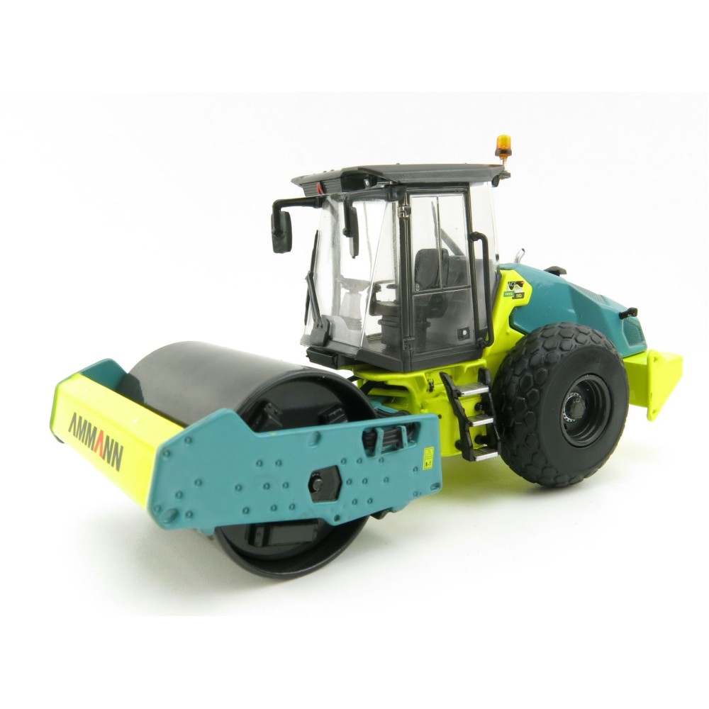 USK Scalemodels 31019 Ammann ARS110 Single Drum Roller Scale 1:50