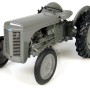 Universal Hobbies UH2690 MASSEY FERGUSON TEA 20 Tractor 1947 Little Grey Fergie Box Squeeze 1:16