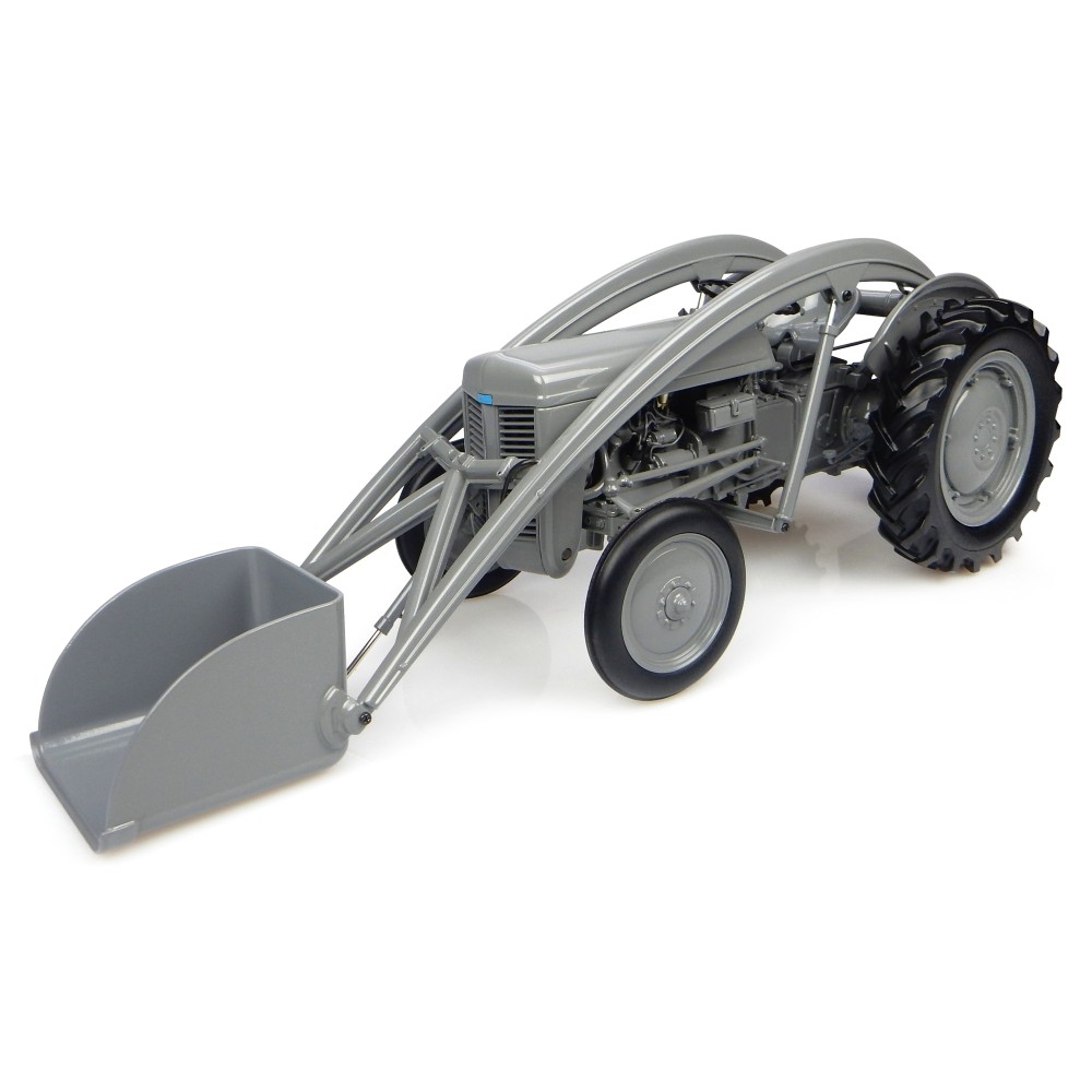 Universal Hobbies UH4171 Ferguson TEA 20 TE20 tractor with Front Loader 1947 1:16