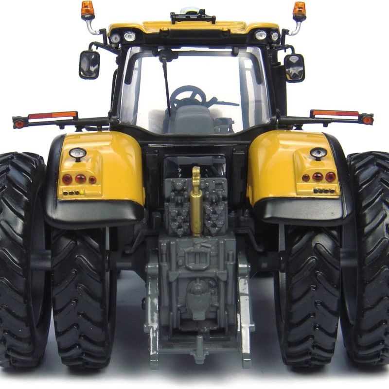 Universal Hobbies UH4894 Challenger MT685E Dual Wheels Tractor Scale 1:32 