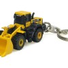 Universal Hobbies UH5526 Komatsu WA 470 Four Wheel Loader Diecast Keyring