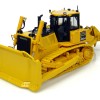 Universal Hobbies UH8010 Komatsu D155 AX-7 Tracked Dozer with Ripper 1:50