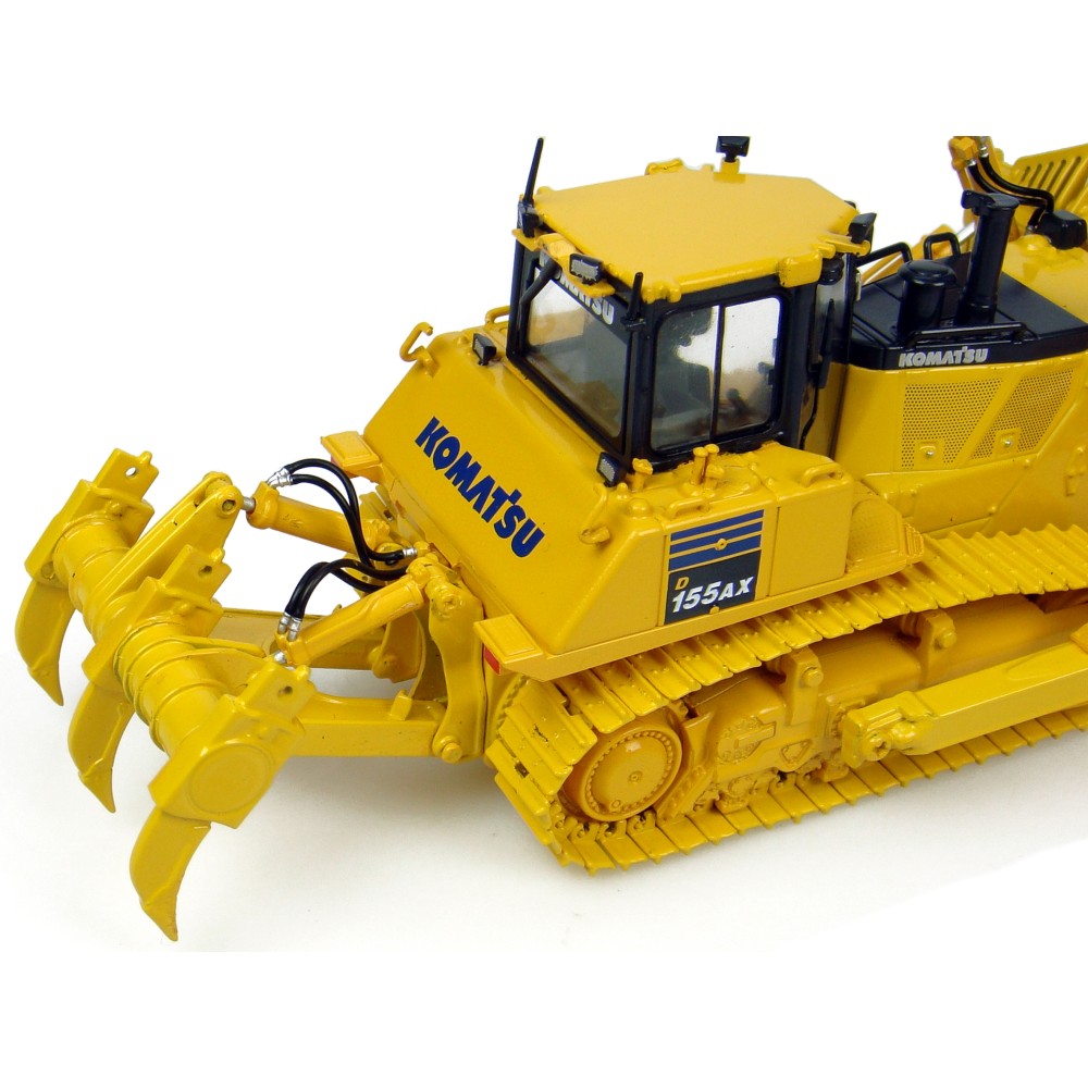 Universal Hobbies UH8010 Komatsu D155 AX-7 Tracked Dozer with Ripper 1:50