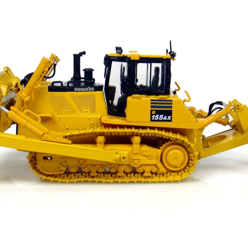 Universal Hobbies UH8010 Komatsu D155 AX-7 Tracked Dozer with Ripper 1:50