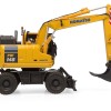 Universal Hobbies UH8162 Komatsu PW148-11 Wheeled Excavator with Bucket and Clamshell - Scale 1:50