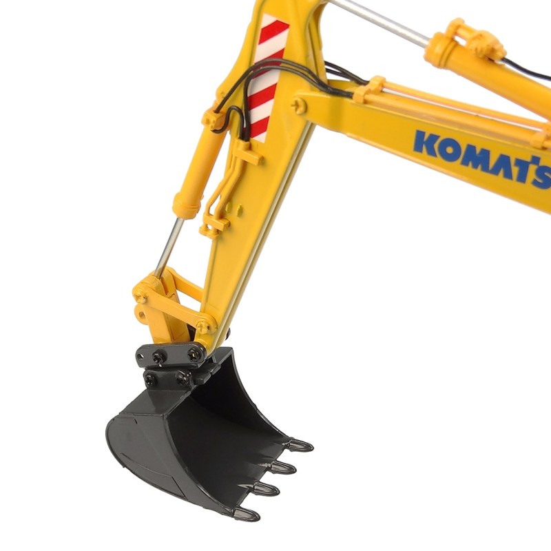 Universal Hobbies UH8163 Komatsu PW180-11 Wheeled Excavator with Bucket and Jackhammer - Scale 1:50
