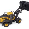 Universal Hobbies UH8171 Komatsu WA475-10 High Bump Bucket Wheel Loader 1:50 