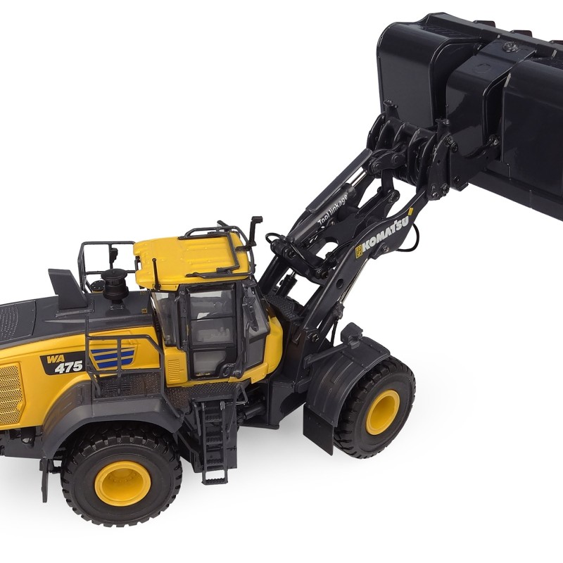 Universal Hobbies UH8171 Komatsu WA475-10 High Bump Bucket Wheel Loader 1:50 