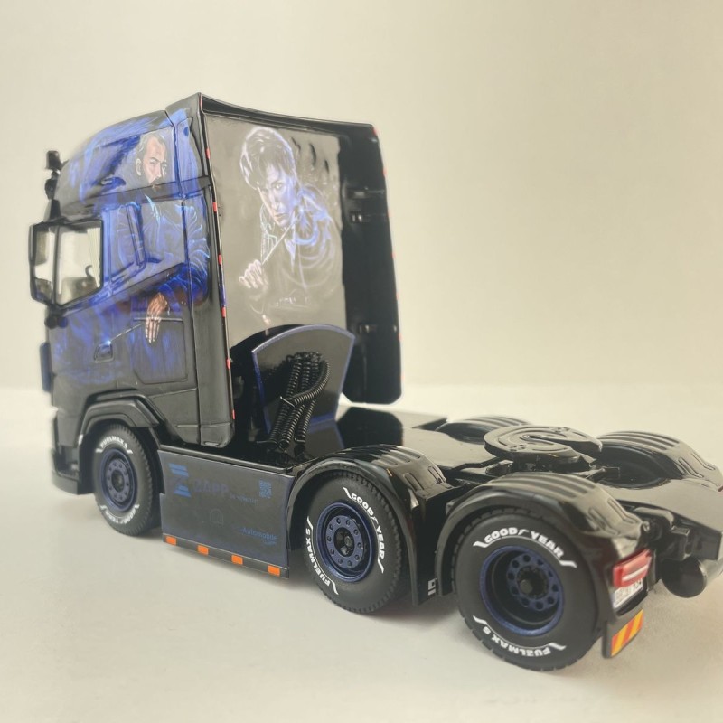 WSI 01-4713 - DAF XG+ 6x2 Twin Steer Prime Mover - Talmon Transporte  Fantastic Beasts - Scale 1:50