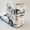 WSI 01-4830 - Volvo FH4 Globetrotter 4x2 Truck - Tantai - Bruce Lee - Scale 1:50