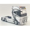 WSI 01-4963 - Volvo FH5 Globetrotter XL 6x2 Tag Axle Prime Mover - Tank Cargo - Scale 1:50