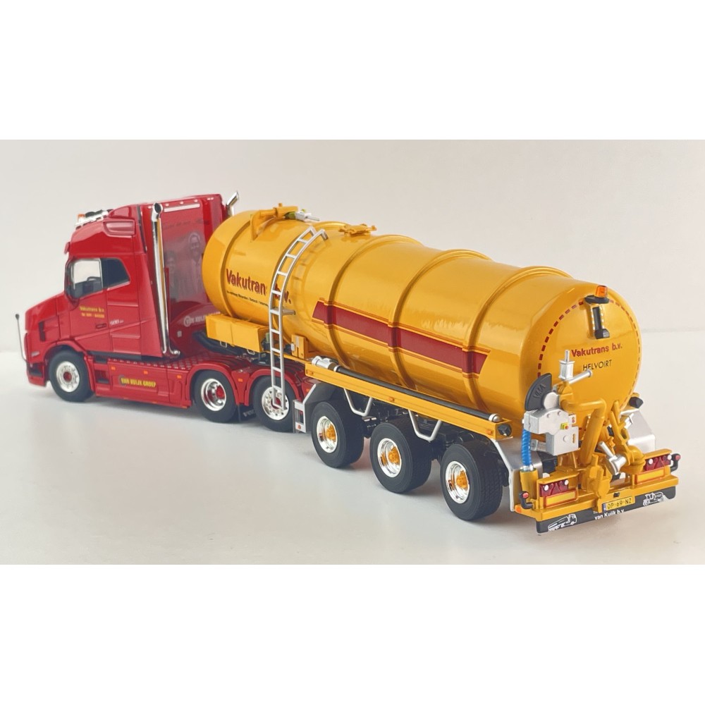 WSI 01-5202 - Vlastuin VT5 6X2 Tag Axle Prime Mover with Vacuum Tank Trailer - Vakutrans - Scale 1:50