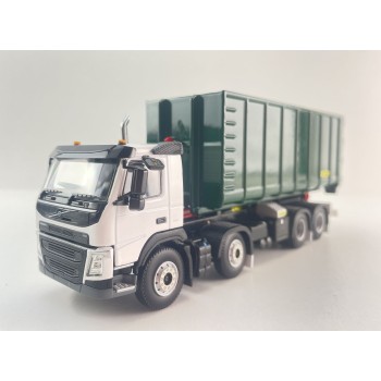 WSI 02-2428 - Volvo FM4 8x4 Day Cab RH Drive Hook Lift Container Truck Palfinger - Scale 1:50