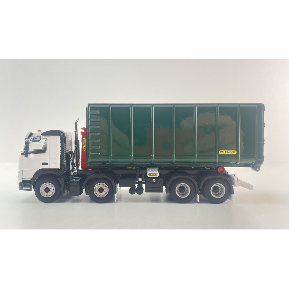 WSI 02-2428 - Volvo FM4 8x4 Day Cab RH Drive Hook Lift Container Truck Palfinger - Scale 1:50