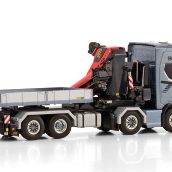 WSI 04-2204 - Scania R Highline CR20H 8x2 Tag Axle Truck with Palfinger PK - Scale 1:50