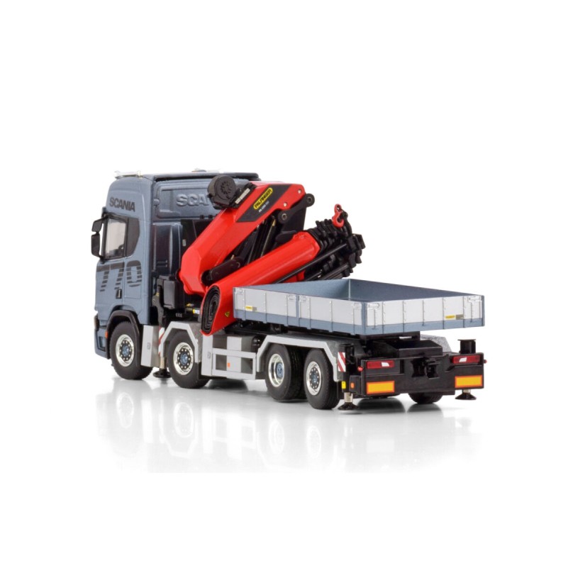 WSI 04-2204 - Scania R Highline CR20H 8x2 Tag Axle Truck with Palfinger PK - Scale 1:50