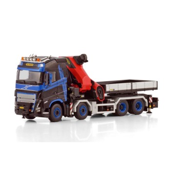 WSI 04-2205 - Volvo FH5 Globetrotter 8x4 Truck with Palfinger PK 1350 - Scale 1:50