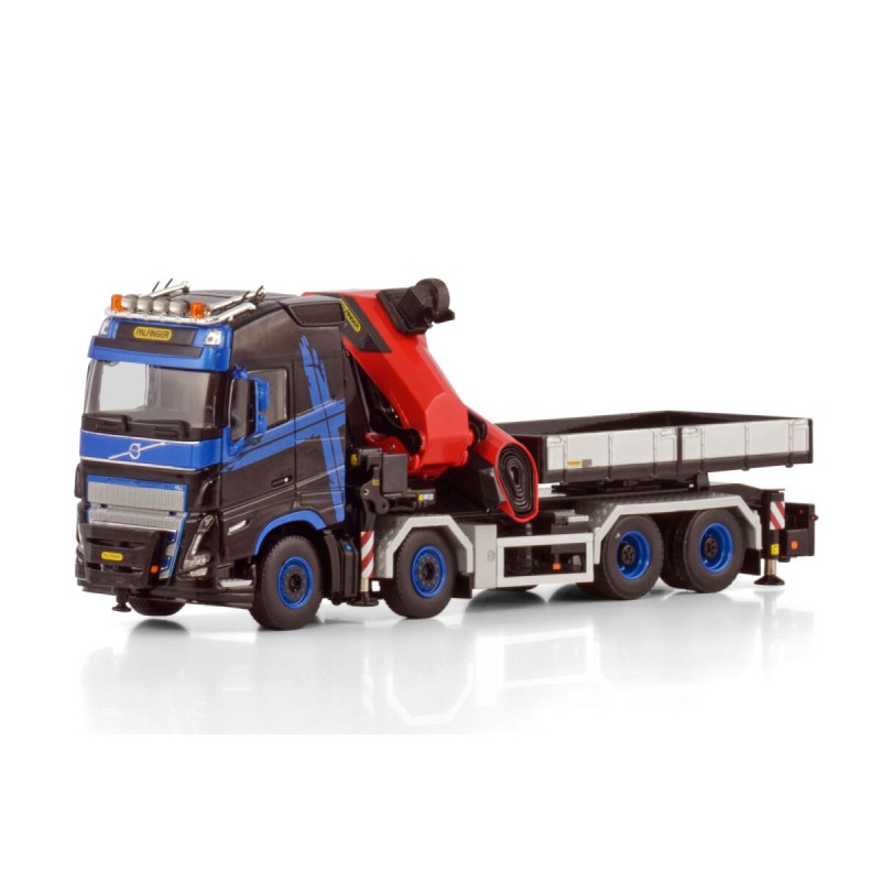 WSI 04-2205 - Volvo FH5 Globetrotter 8x4 Truck with Palfinger PK 1350 - Scale 1:50
