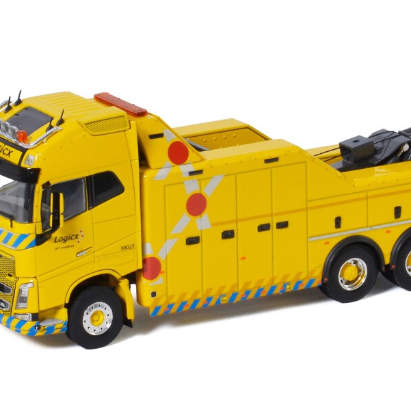 WSI 01-3465 Volvo FH4 Globetrotter 6x2 Falkom Wrecker Truck - Logicx - Scale 1:50