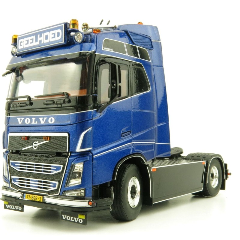 WSI 01-3590 Volvo FH4 Globetrotter 4x2 Truck Gebr. Geelhoed BV - Scale 1:50